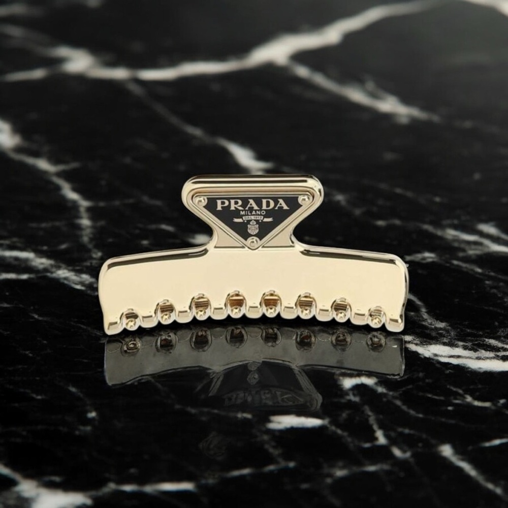 PRADA Gold Claw Hair Clip - Styling Clamp Elegant Triangle Logo Made In Italy - Picture 5 of 6